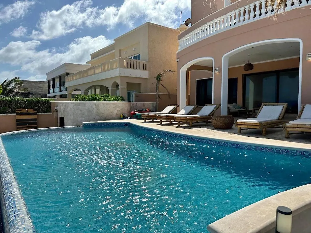 Hacienda Tankah Stunning Private Villa With 7 Bedrooms 8 Beds Pool And Personal Cook Luxury Exclusivity And Comfort For Groups And Families Of Up To 14 Guests In A Paradise By The Sea Tulum