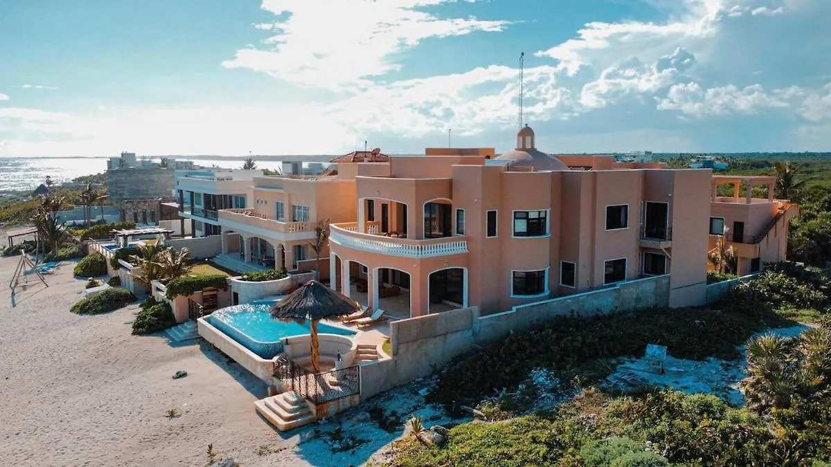 Hacienda Tankah Stunning Private Villa With 7 Bedrooms 8 Beds Pool And Personal Cook Luxury Exclusivity And Comfort For Groups And Families Of Up To 14 Guests In A Paradise By The Sea Tulum 0*,